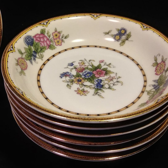 7 Vintage Noritake Dessert Bowls in Elysian 10in Gold Trim - Picture 9 of 16